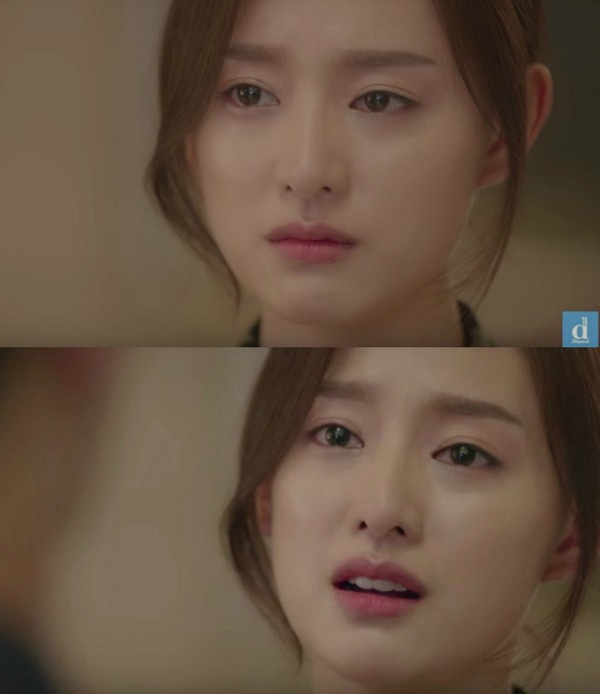 So với cảnh khóc trong Hậu Duệ Mặt Trời thì Ji Won tiến bộ rất nhiều. So với cảnh khóc trong Hậu Duệ Mặt Trời thì Ji Won tiến bộ rất nhiều.