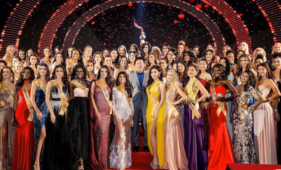 Miss Grand International 2017 từng tổ chức ở Việt Nam. Miss Grand International 2017 từng tổ chức ở Việt Nam.
