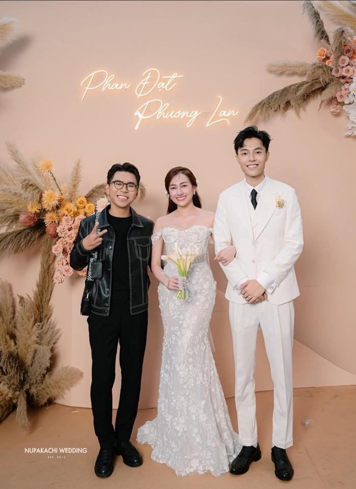 Chồng của Phương Lan có bài đăng bóc phốt nhiều nghệ sĩ, trong đó có Minh Dự. Chồng của Phương Lan có bài đăng bóc phốt nhiều nghệ sĩ, trong đó có Minh Dự.