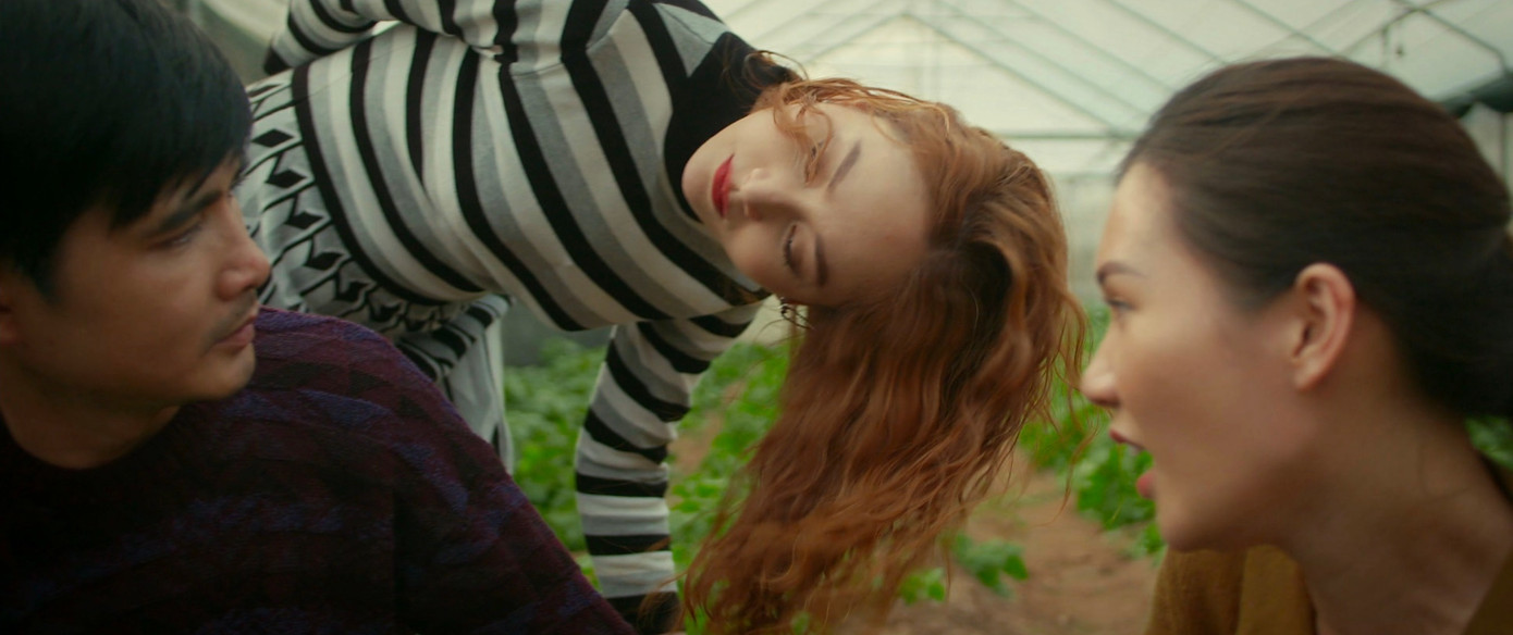 Màn ú òa hết hồn của Hà. Màn ú òa hết hồn của Hà.