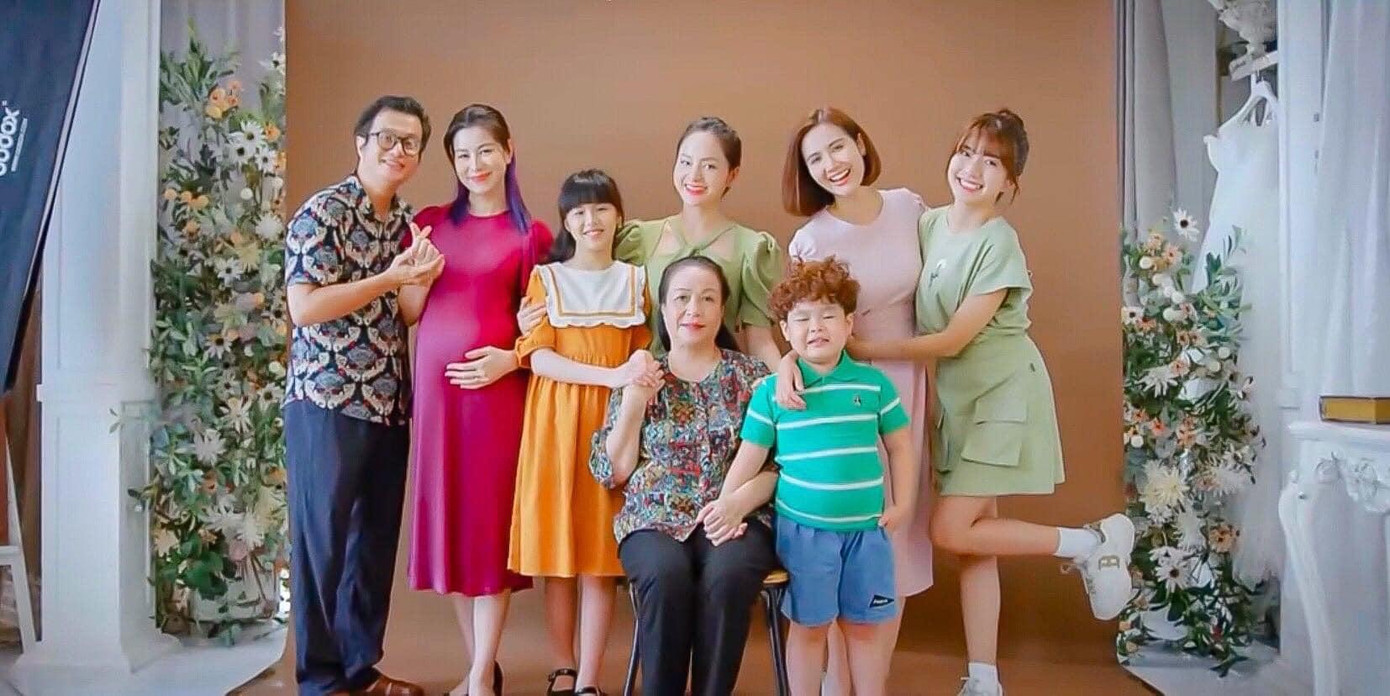 Bà Nga rồi sẽ quên đi những người thân yêu nhất. Bà Nga rồi sẽ quên đi những người thân yêu nhất.