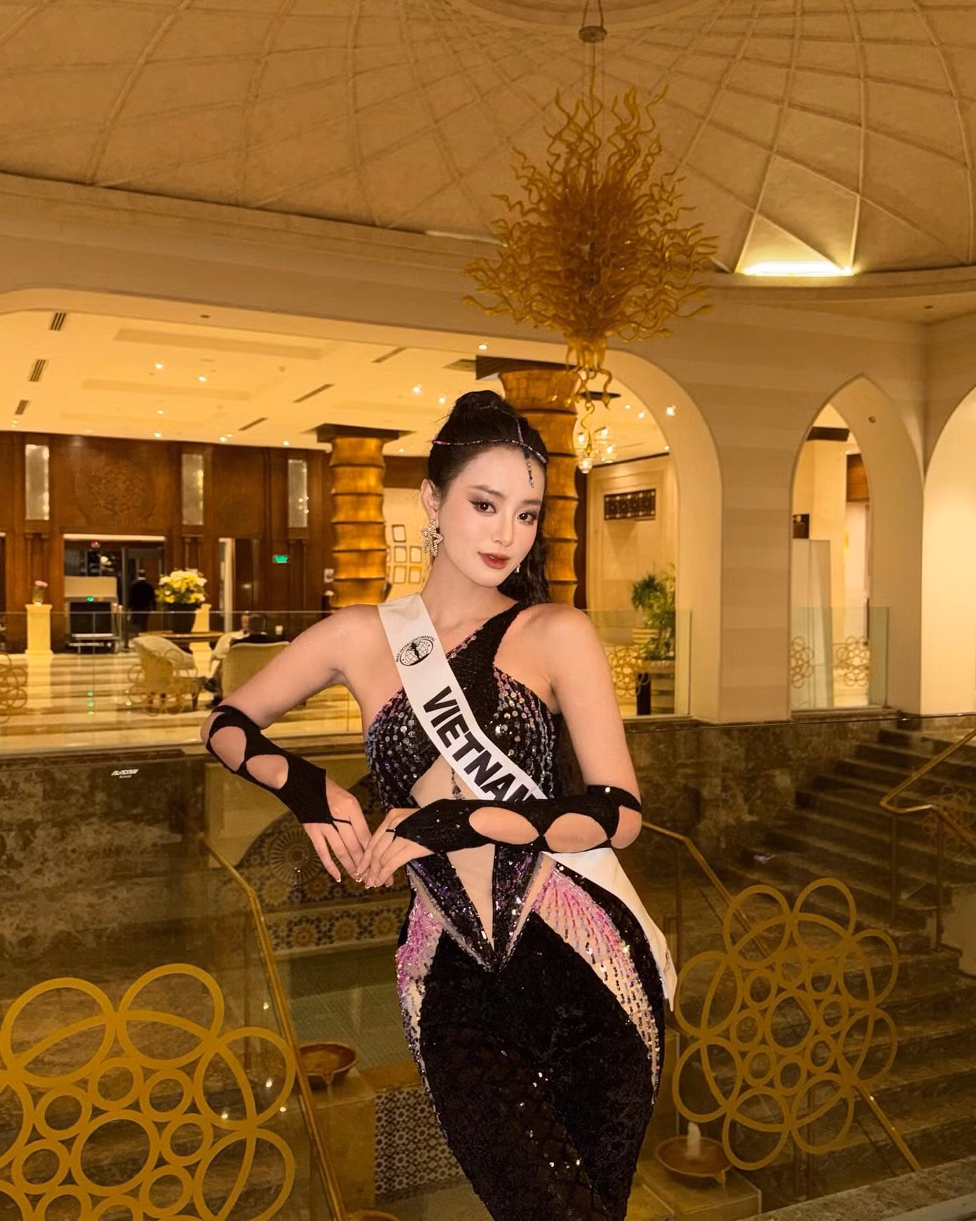 Bùi Khánh Linh được dự đoán thành Á hậu 1. Bùi Khánh Linh được dự đoán thành Á hậu 1.
