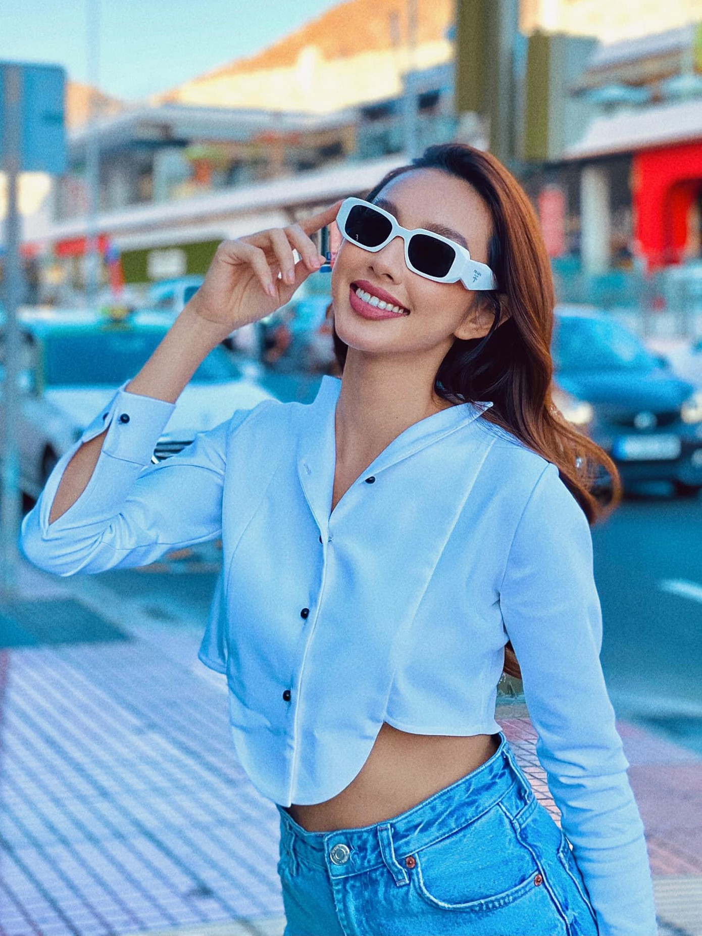 Thùy Tiên được khen có tố chất làm diễn viên Thùy Tiên được khen có tố chất làm diễn viên