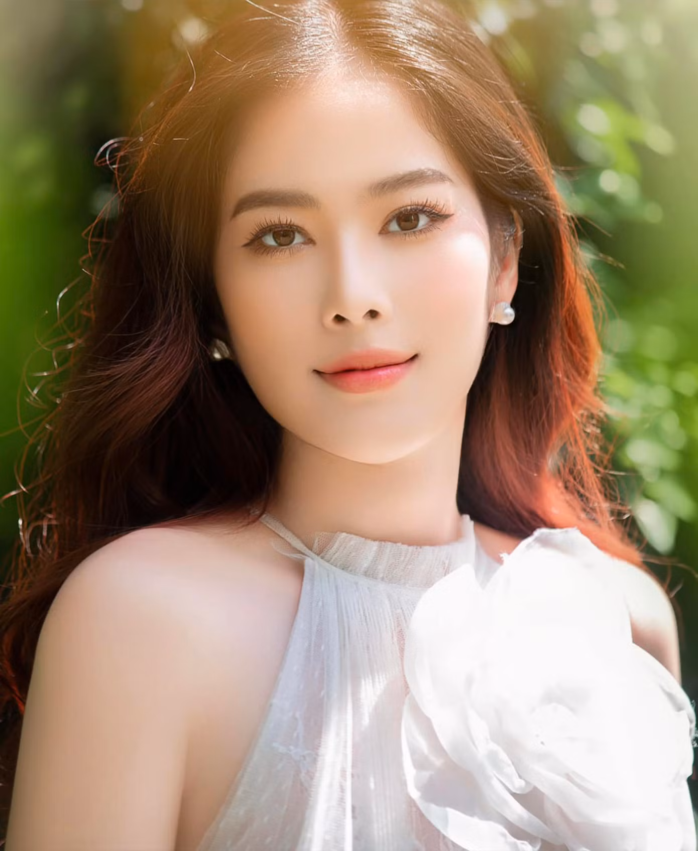Nam Em vẫn livestream đều đặn sau khi bị phạt hành chính.