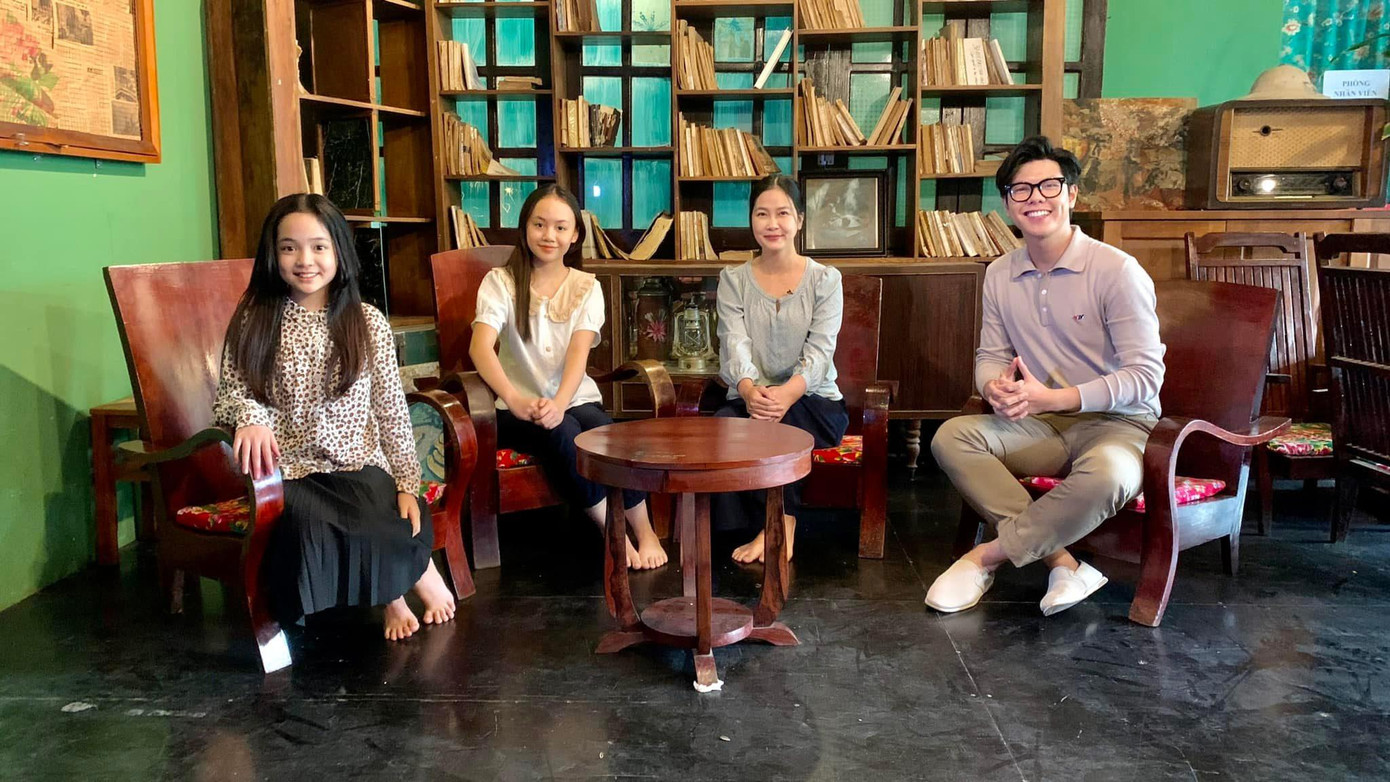 Các diễn viên Thương Ngày Nắng Về có dịp hội ngộ Các diễn viên Thương Ngày Nắng Về có dịp hội ngộ