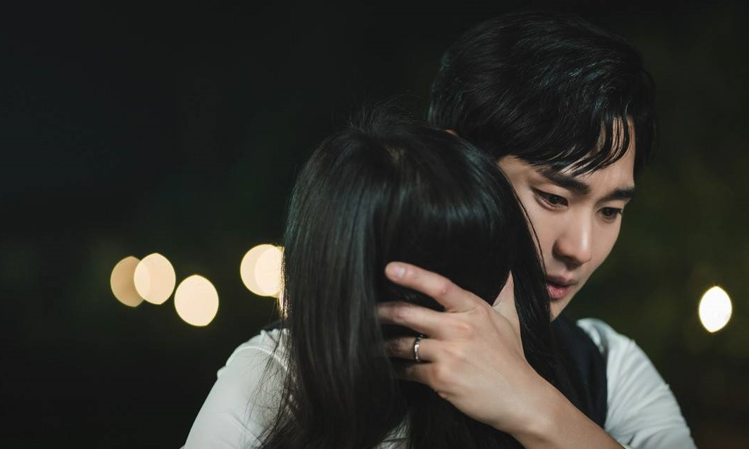 Khán giả rất lo phim sẽ có kết thúc buồn. Khán giả rất lo phim sẽ có kết thúc buồn.