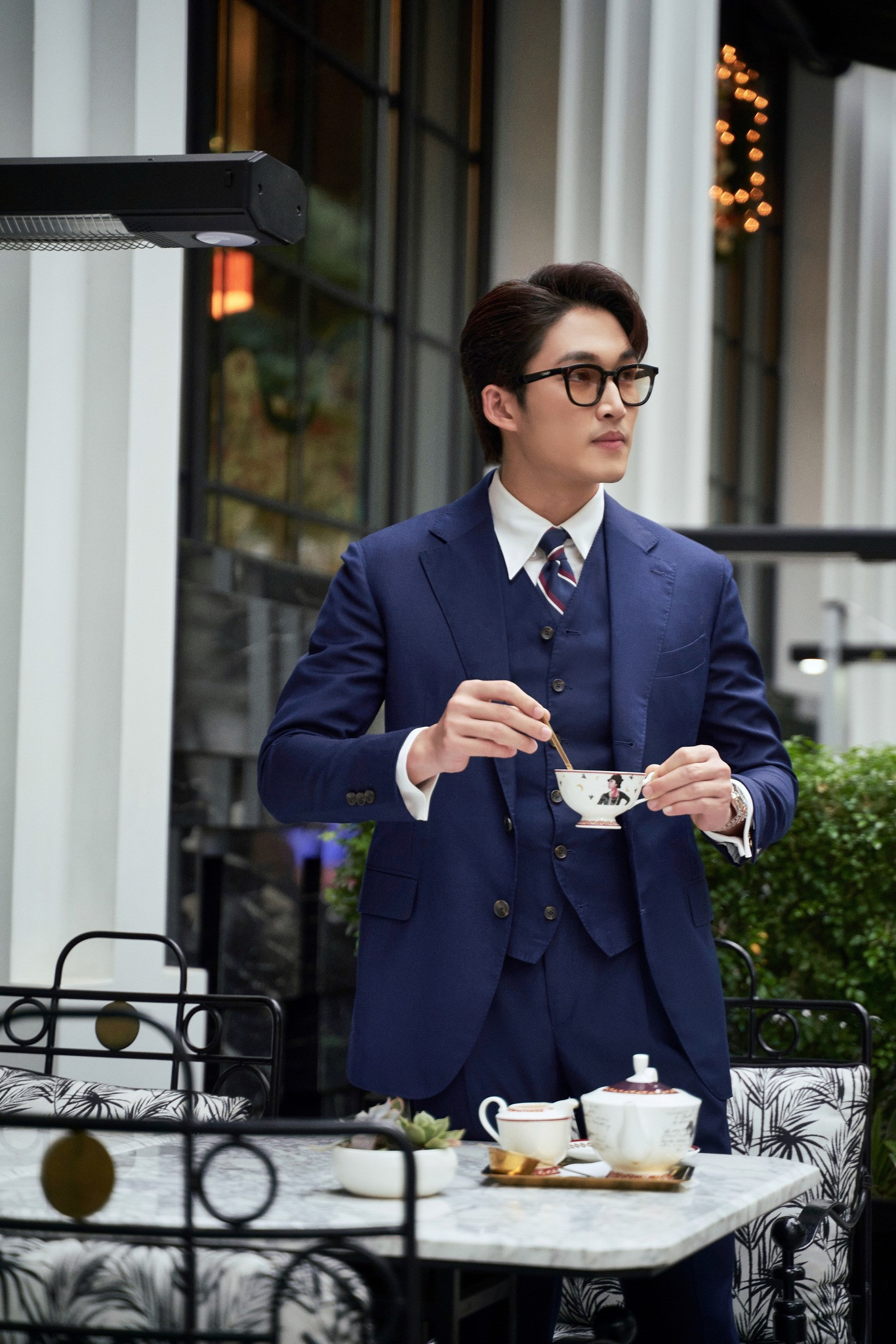 Đình Tú luôn giữ im lặng khi chia tay Hương Giang.