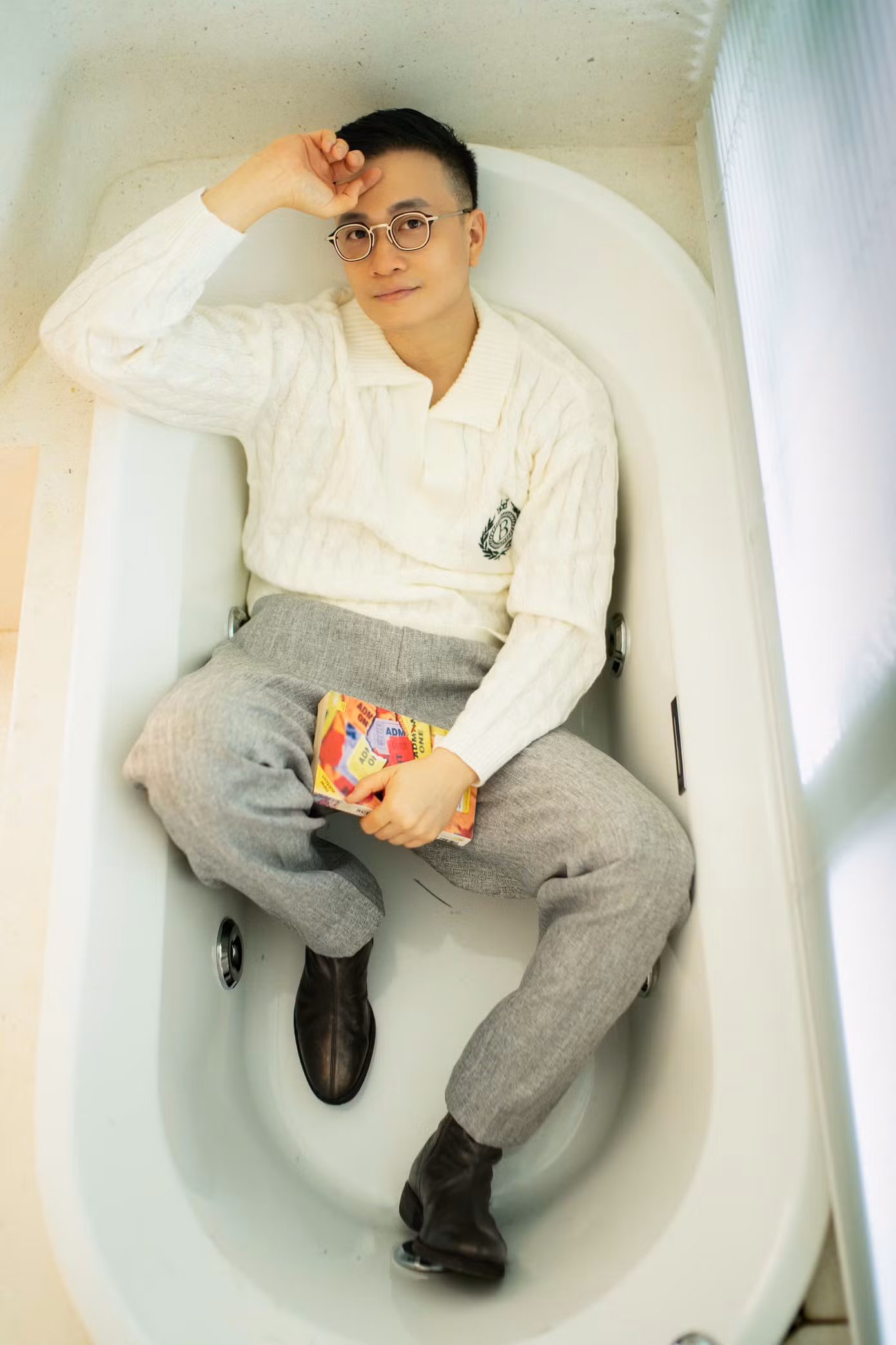 Lương Mạnh Hải đã lâu không đóng phim nhưng vẫn được khán giả quan tâm chú ý