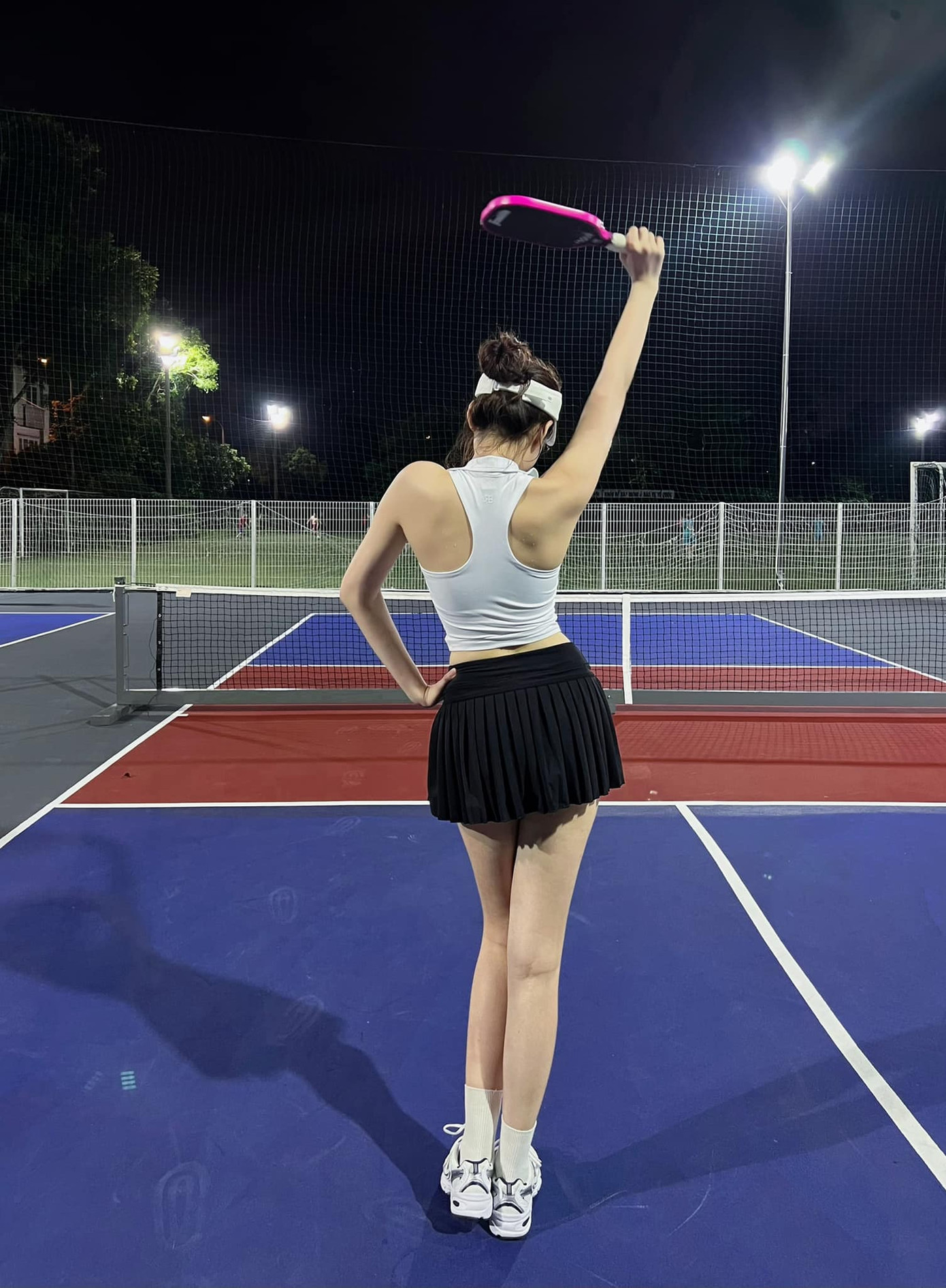 Hoa hậu Đỗ Thị Hà đang rất thích tập pickleball.