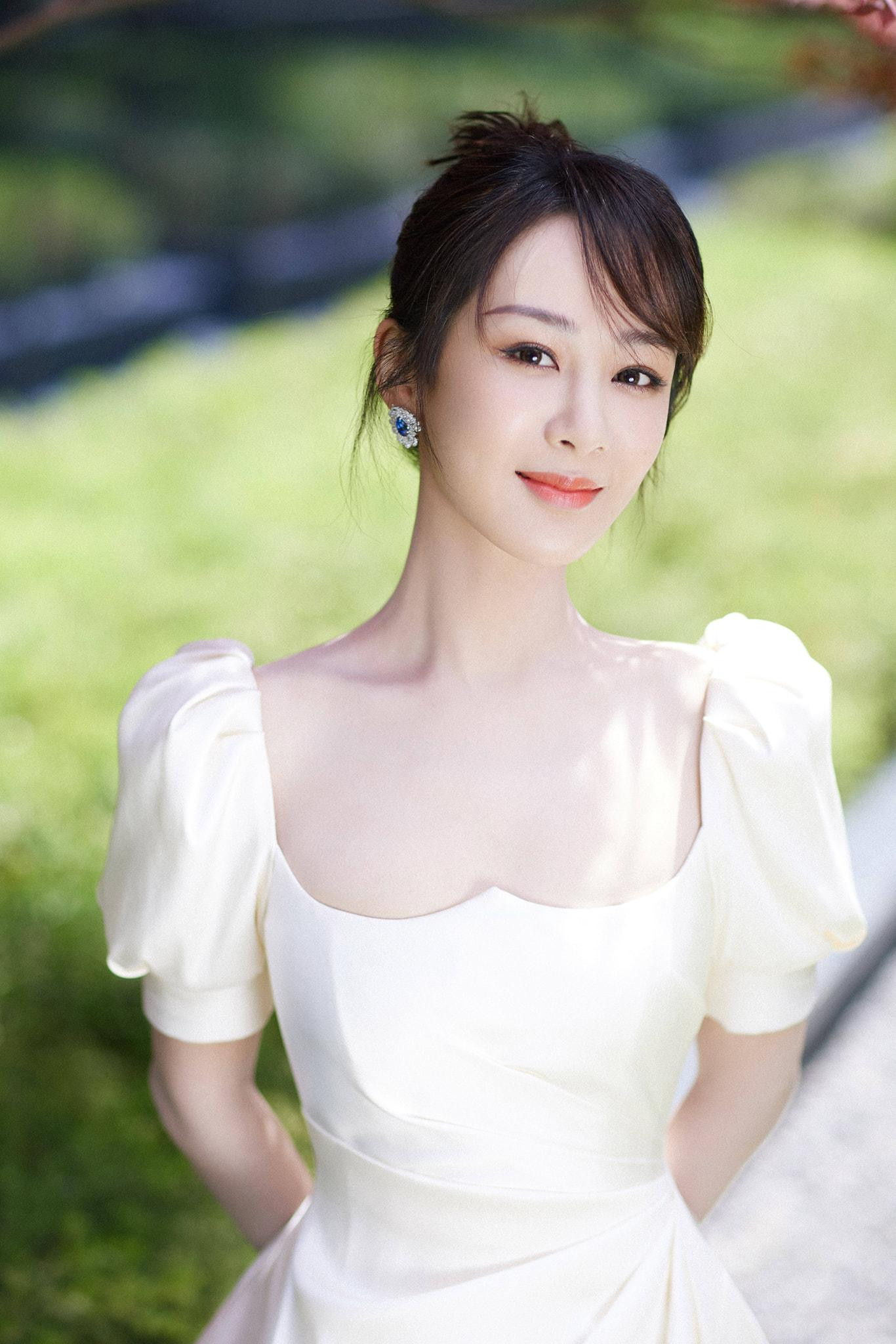 Dương Tử đã từng nhắc đến chuyện bị thay vai bất ngờ Dương Tử đã từng nhắc đến chuyện bị thay vai bất ngờ