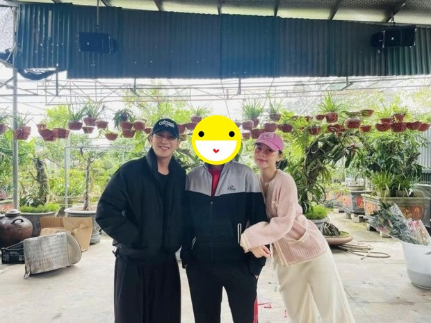 B Trần tới thăm nhà Quỳnh Kool.