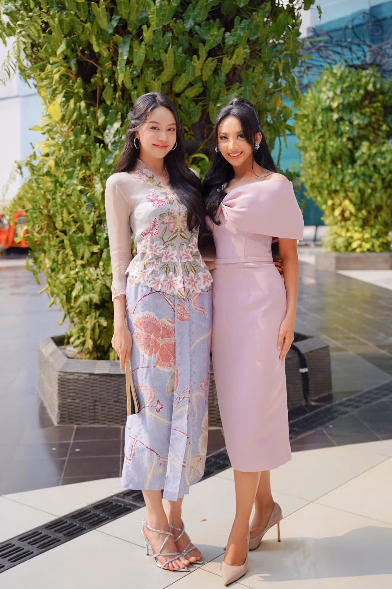 Hoa hậu Thanh Thủy đang có lịch trình công tác ở Indonesia.