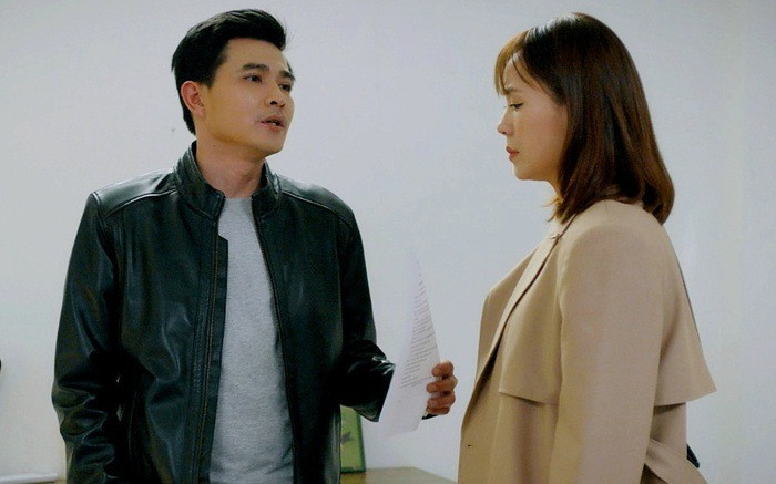 Phim xoay quanh hai vợ chồng Ngân Hà, Hữu Nghĩa.