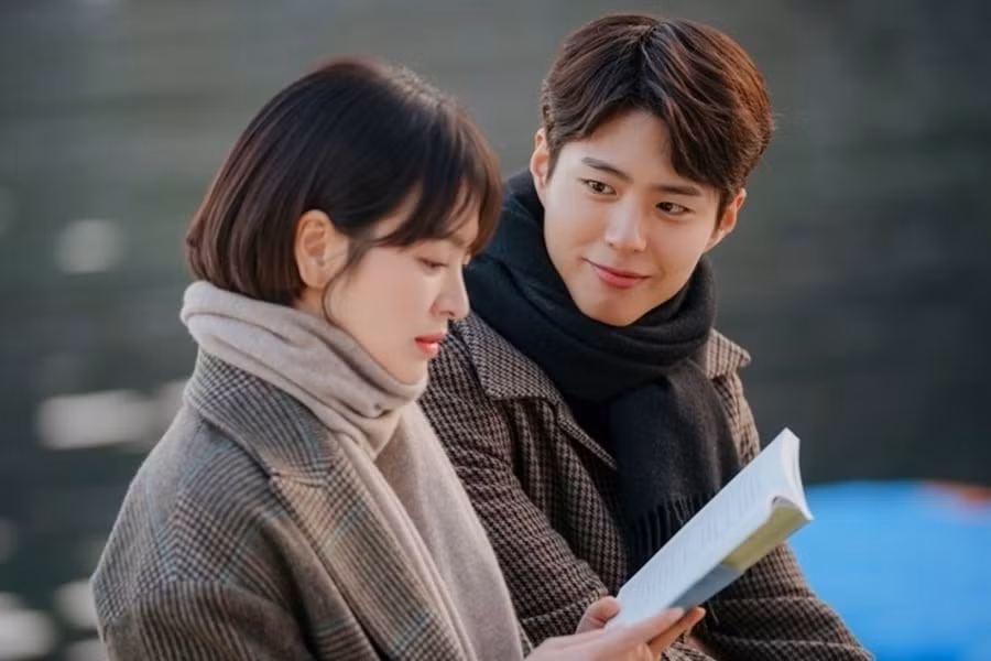 Có tới ba "người cũ" của Song Hye Kyo cũng xuất hiện trong sự kiện.