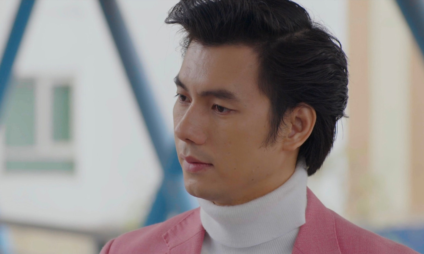 Tạo hình của Nhan Phúc Vinh bị lặp lại qua 4 phim dù anh luôn được đóng vai chính.