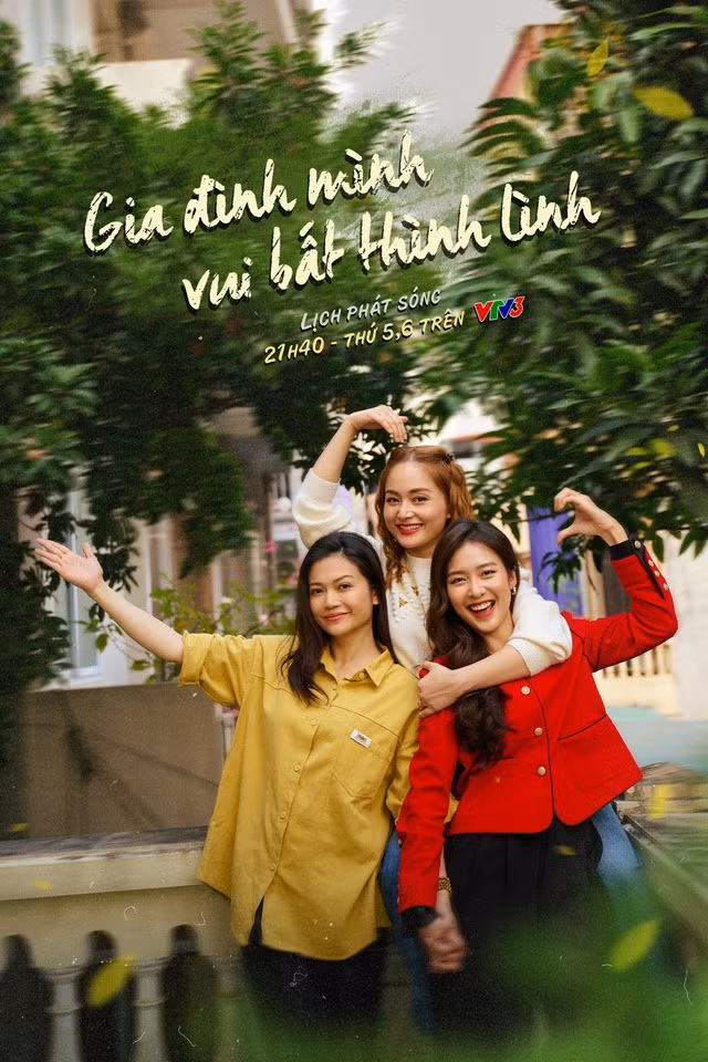 Sau đó Kiều Anh, Lan Phương, Khả Ngân cùng nhau đi tiếp vào vòng 2.