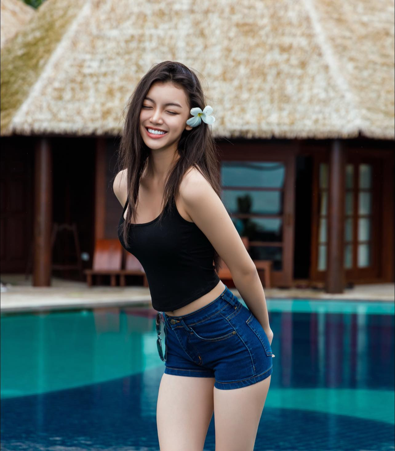 Biết đâu người đẹp có kế hoạch tham dự một cuộc thi nhan sắc khác. Biết đâu người đẹp có kế hoạch tham dự một cuộc thi nhan sắc khác.