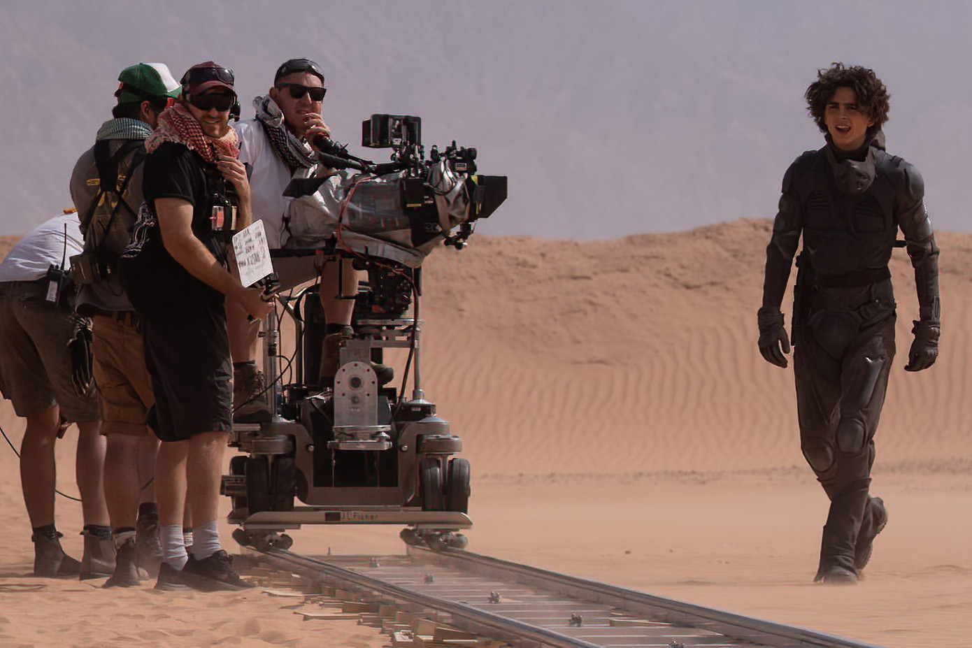 Những bộ sa phục gây trầm trồ từ phần 1. Những bộ sa phục gây trầm trồ từ phần 1.