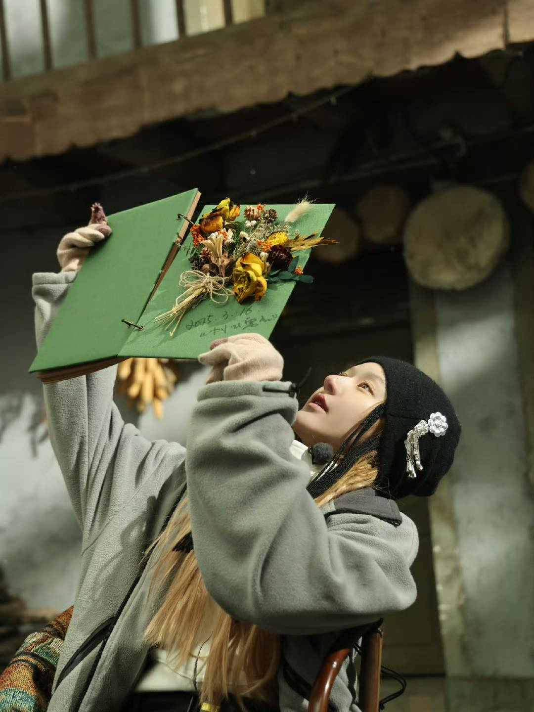 Cô muốn khán giả sẽ tập trung dõi theo hành trình chữa lành của mình. Cô muốn khán giả sẽ tập trung dõi theo hành trình chữa lành của mình.