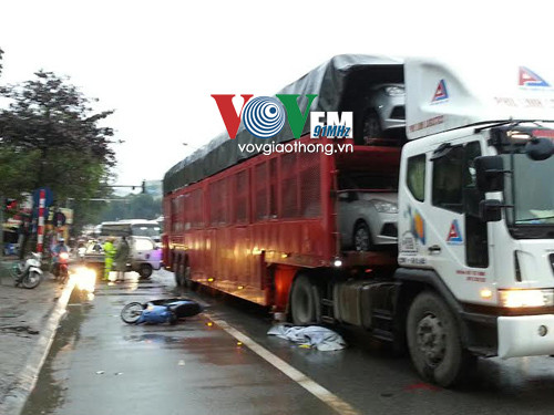 BẢN TIN ATGT: Tai nạn xe khách thảm khốc, 9 người chết tại chỗ ảnh 3