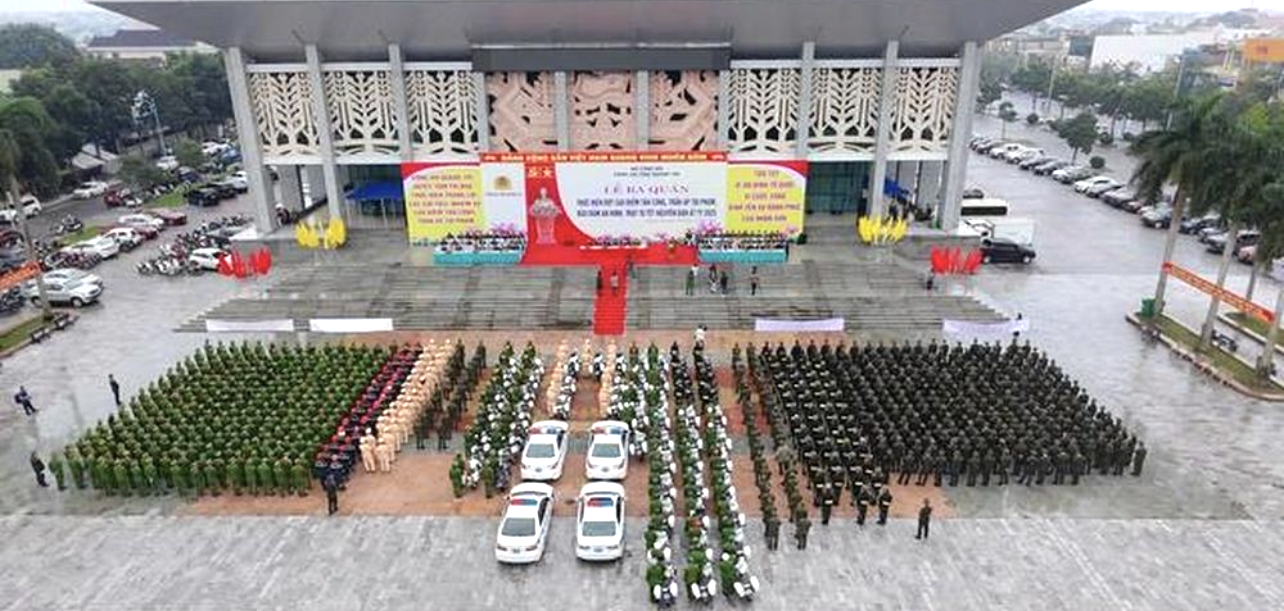 Toàn cảnh Lễ ra quân tấn công trấn áp tội phạm, đảm bảo an ninh trật tự Tết Nguyên đán Ất Tỵ năm 2025.