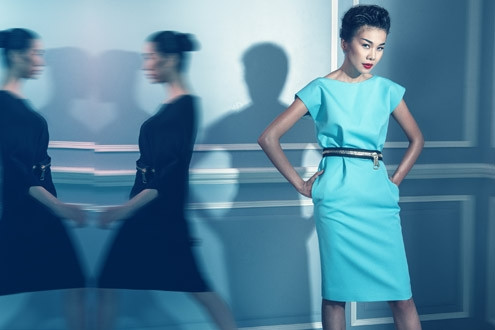 Những bộ váy với phom dáng trông đơn giản nhưng được cắt may khéo léo.