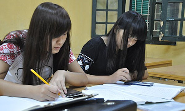 Qua đêm tại phòng thi đại học ảnh 6