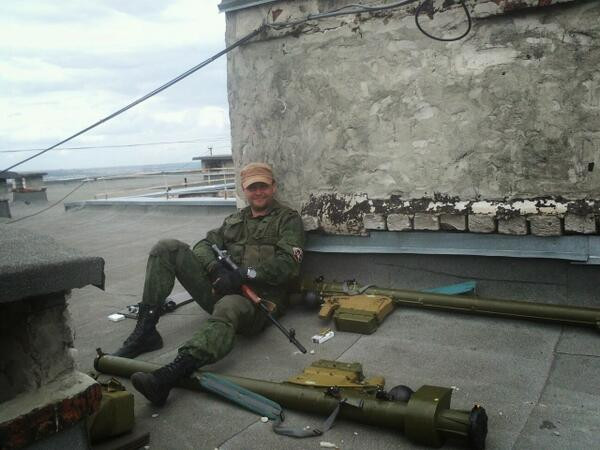 Tự vệ Lugansk tuyên bố chuẩn bị phản công quân chính phủ ảnh 11