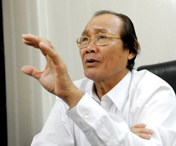 TS Trần Công Trục: Cần phải thẳng thắn, sòng phẳng với Trung Quốc. TS Trần Công Trục: Cần phải thẳng thắn, sòng phẳng với Trung Quốc