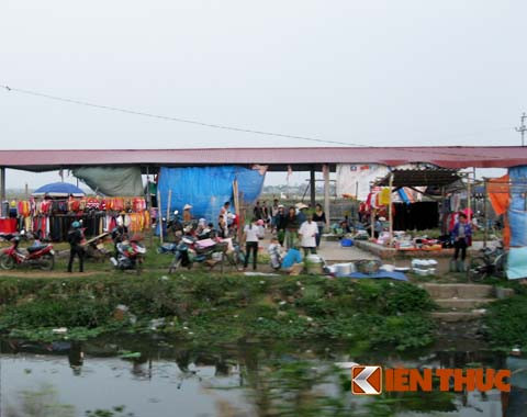 Một góc chợ Đại Hà (Kiến Thụy, Hải Phòng)