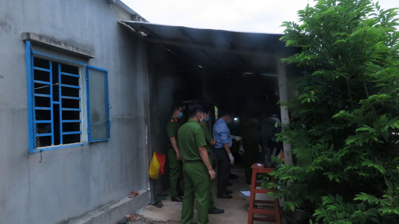 Ngôi nhà phát hiện thi thể vợ chồng anh T. Ảnh: CAND. Ngôi nhà phát hiện thi thể vợ chồng anh T. Ảnh: CAND.