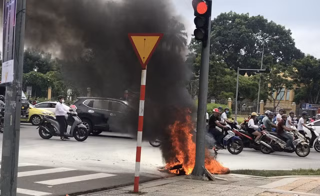 Honda CR-V tiếp tục tăng giá thêm 10 triệu ngay đầu năm ảnh 5