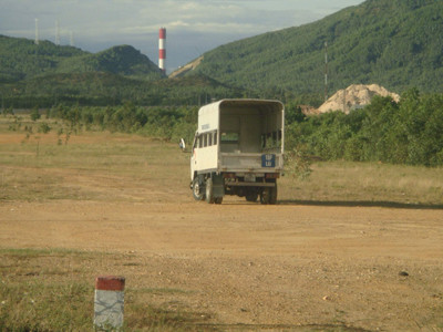 Xe ngoại tỉnh đang vào Hà Tĩnh đào tạo lái xe. Xe ngoại tỉnh đang vào Hà Tĩnh đào tạo lái xe