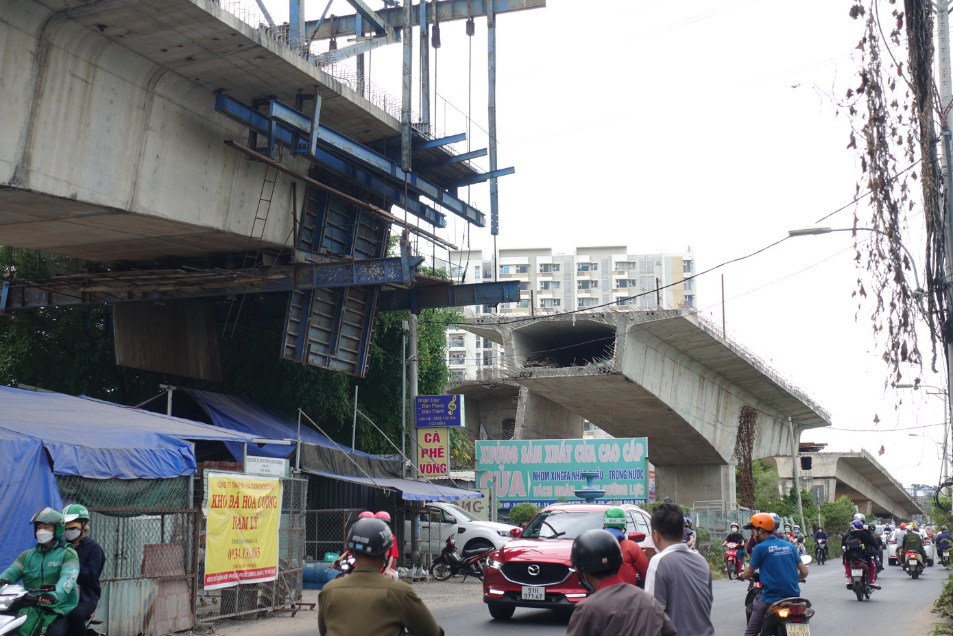 Hiện nay, phương án tổ chức giao thông để thực hiện dự án được thực hiện theo 2 giai đoạn.