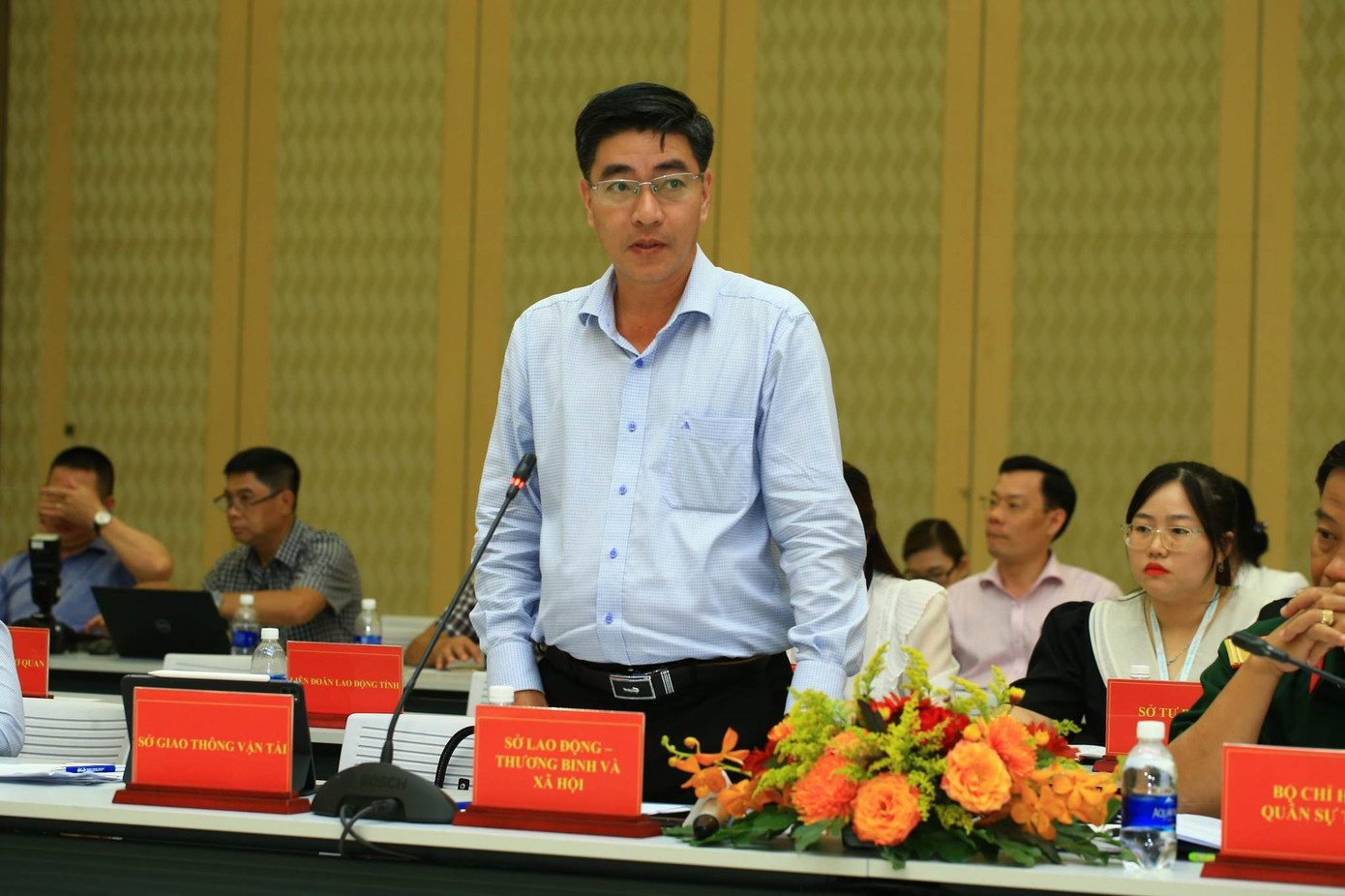 Phó Giám đốc Sở LĐTB&XH tỉnh Bình Dương Phạm Văn Tuyên thông tin tại họp báo. Phó Giám đốc Sở LĐTB&XH tỉnh Bình Dương Phạm Văn Tuyên thông tin tại họp báo.