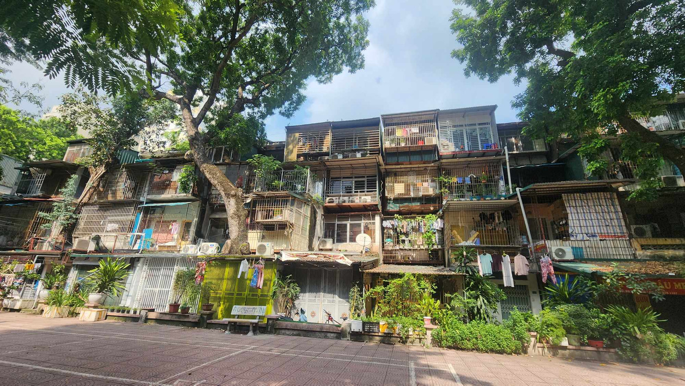 Khu tập thể Kim Liên hiện đã xuống cấp trầm trọng