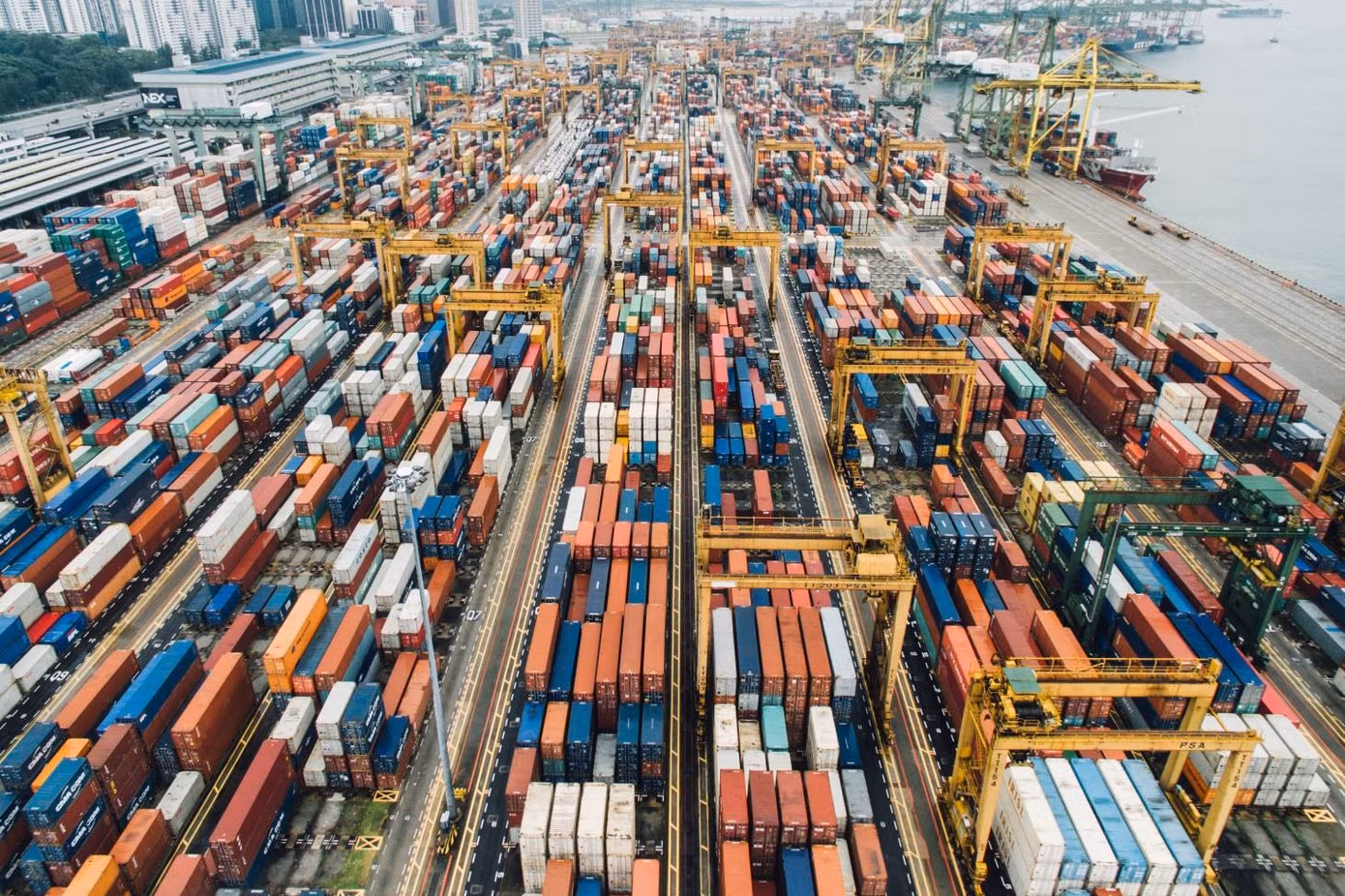 Theo định hướng, Hà Nội sẽ trở thành trung tâm điều hành logistics của miền Bắc Theo định hướng, Hà Nội sẽ trở thành trung tâm điều hành logistics của miền Bắc