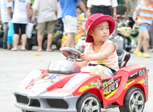 không nhìn đường