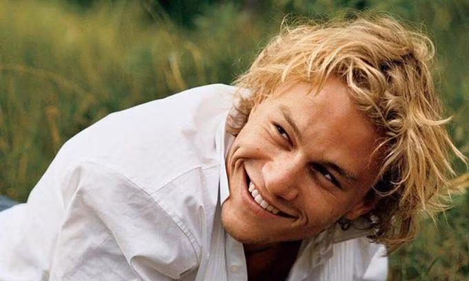 Thế giới tiếc thương chàng tài tử có nụ cười tỏa nắng ấy. - Nguồn: Internet.