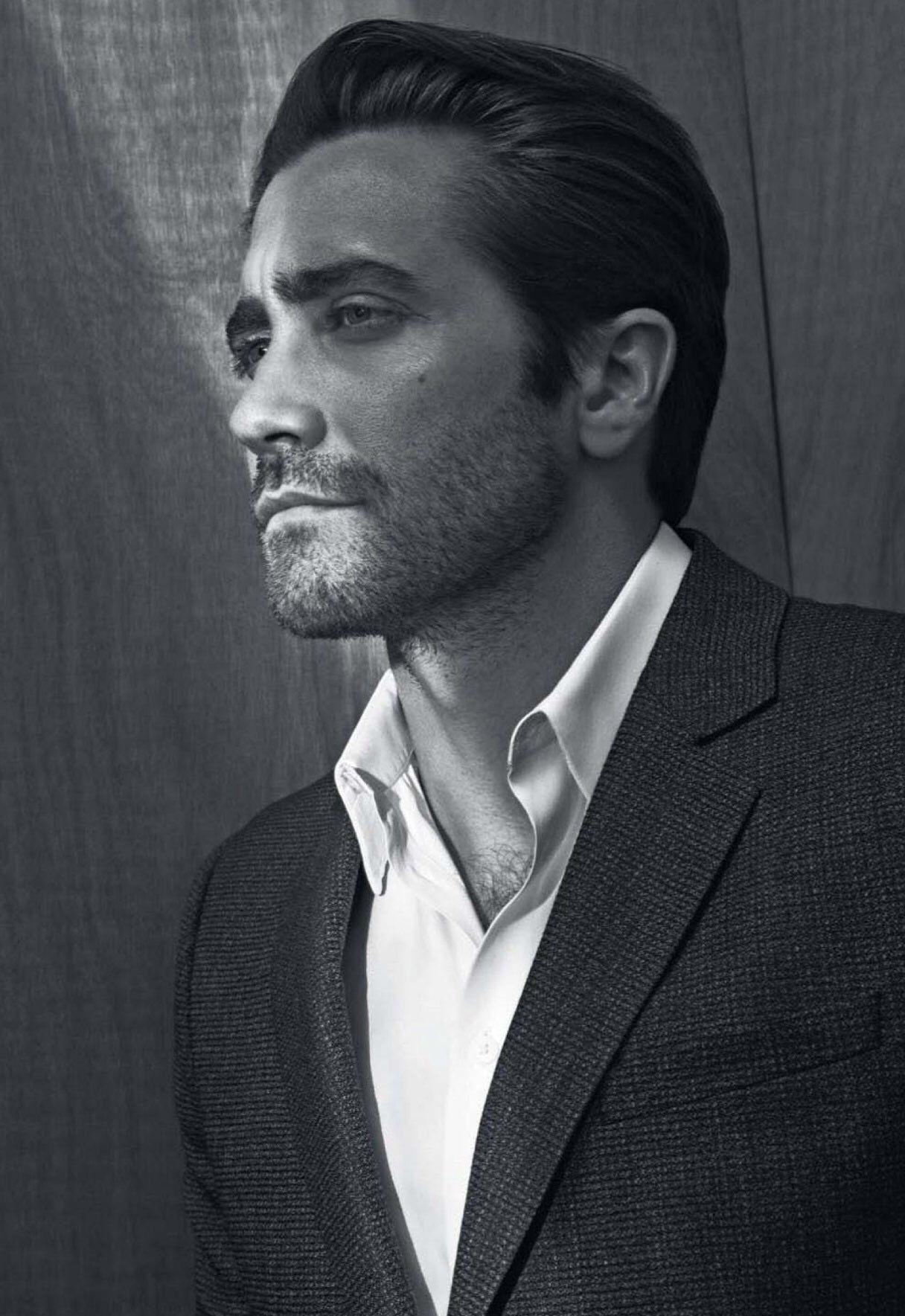 Nhan sắc cực phẩm của ác nhân "Mysterio". - Nguồn: Facebook Jake Gyllenhaal Nhan sắc cực phẩm của ác nhân "Mysterio". - Nguồn: Facebook Jake Gyllenhaal