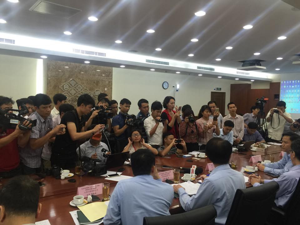 Họp báo xả thải: Lãnh đạo Formosa từ chối nhiều câu hỏi ảnh 1