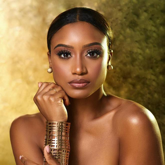 Cô đã vượt qua 8 người đẹp khác để lên ngôi trong đêm chung kết được tổ chức gọn nhẹ vào hôm 25/7 vừa qua.