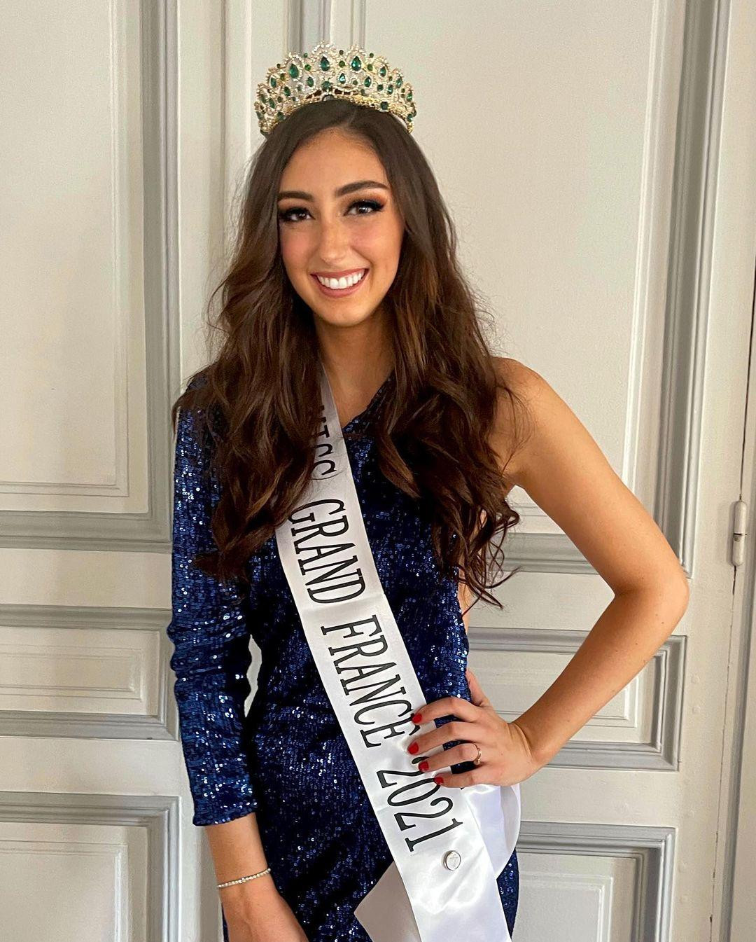 Với danh hiệu này, cô sẽ đại diện cho nước Pháp tham dự cuộc thi Miss Grand 2021 tổ chức tại Thái Lan vào cuối năm nay. Với danh hiệu này, cô sẽ đại diện cho nước Pháp tham dự cuộc thi Miss Grand 2021 tổ chức tại Thái Lan vào cuối năm nay.