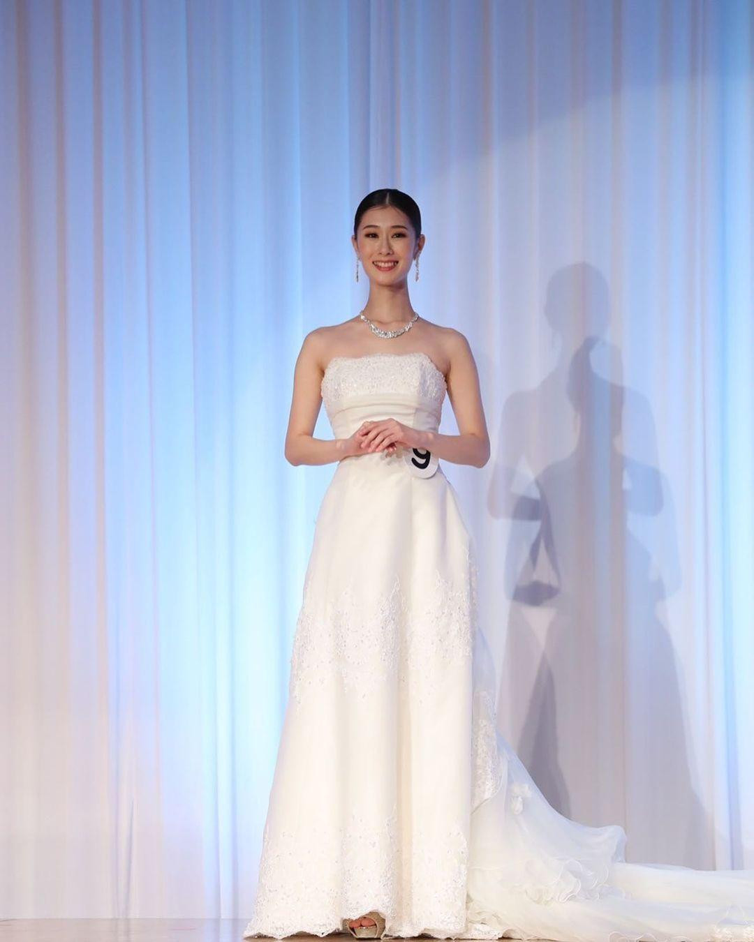 Cô sẽ đại diện cho quốc gia tham dự cuộc thi Miss Earth 2021 dự kiến diễn ra vào cuối năm nay tại Philippines.