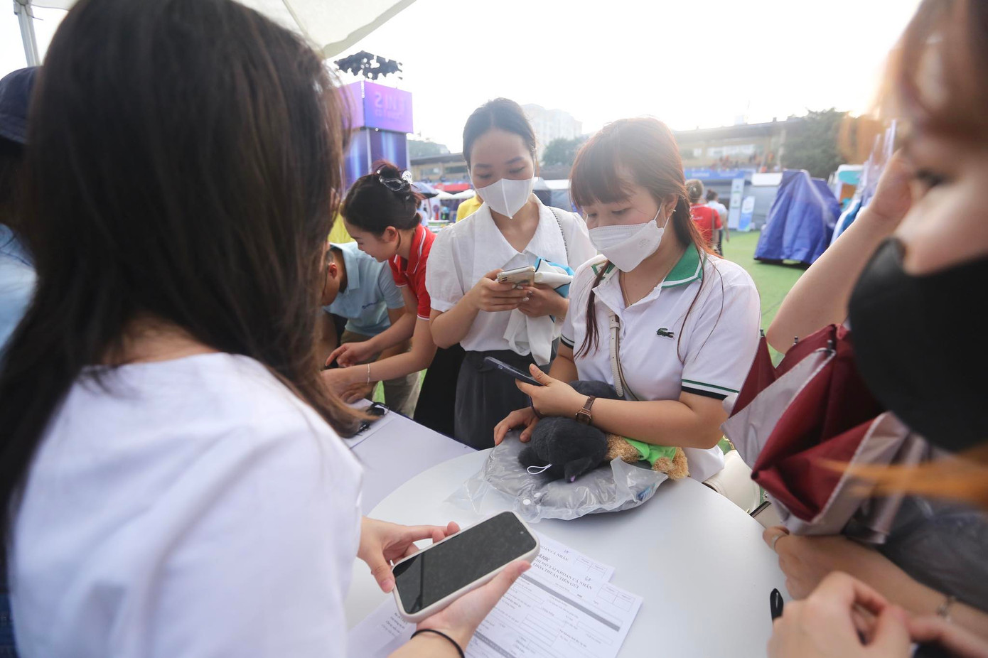 Ngày thẻ Việt Nam 2023 - Sóng Festival là sự kiện thường niên bắt đầu từ năm 2021, với mục đích thúc đẩy thanh toán số. Qua từng năm, sự kiện ngày càng chuyên nghiệp về khâu tổ chức, nhận được sự hưởng ứng từ các ngân hàng, thương hiệu uy tín hàng đầu Việt Nam.