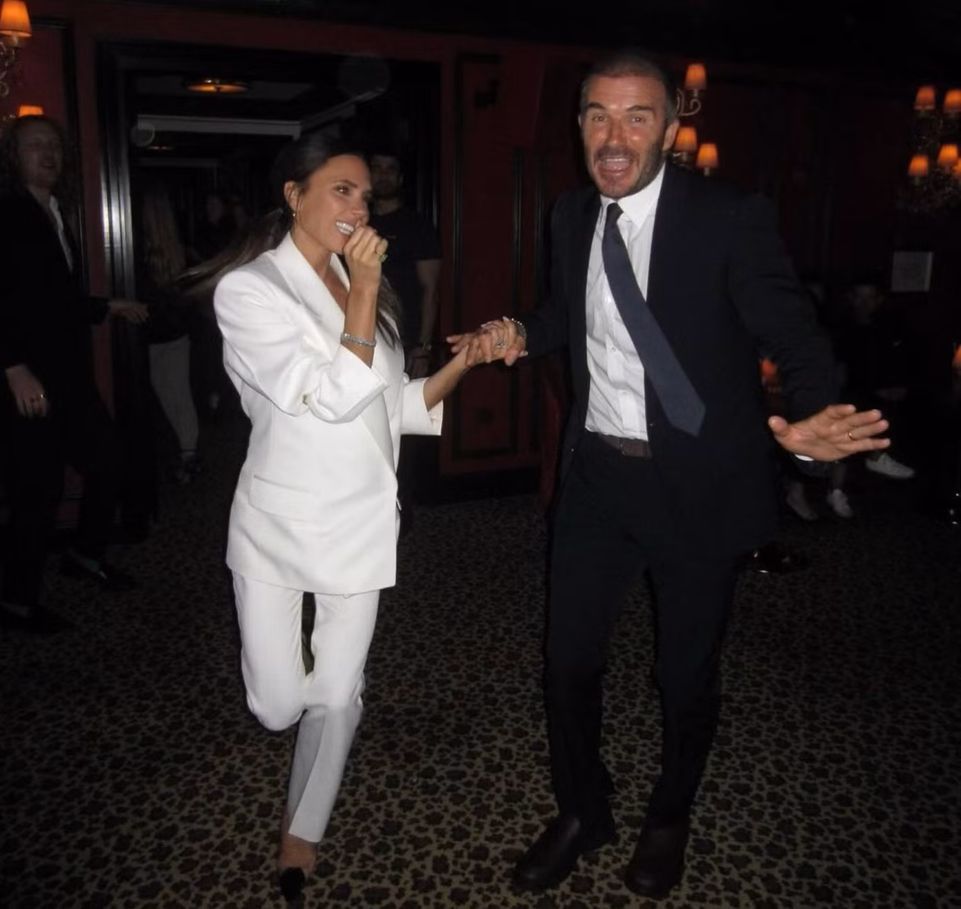 David và Victoria Beckham là một trong những cặp vợ chồng được chú ý nhất thế giới. Ảnh: IG.
