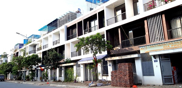 Cận cảnh Khu biệt thự bị 'bêu' nợ hàng trăm tỷ tiền thuế ảnh 2 Cận cảnh Khu biệt thự bị 'bêu' nợ hàng trăm tỷ tiền thuế ảnh 2