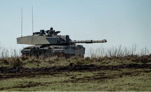 Xe tăng Anh Challenger 2. Ảnh: Shutterstock