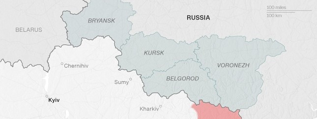 Các Vùng Kursk, Belgorod và Bryansk giáp Ukraine. Bản đồ: CNN Các Vùng Kursk, Belgorod và Bryansk giáp Ukraine. Bản đồ: CNN