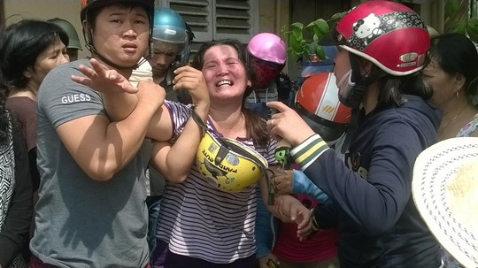 Hai vợ chồng bị ô tô cán chết trên đường đi thăm cháu ảnh 1